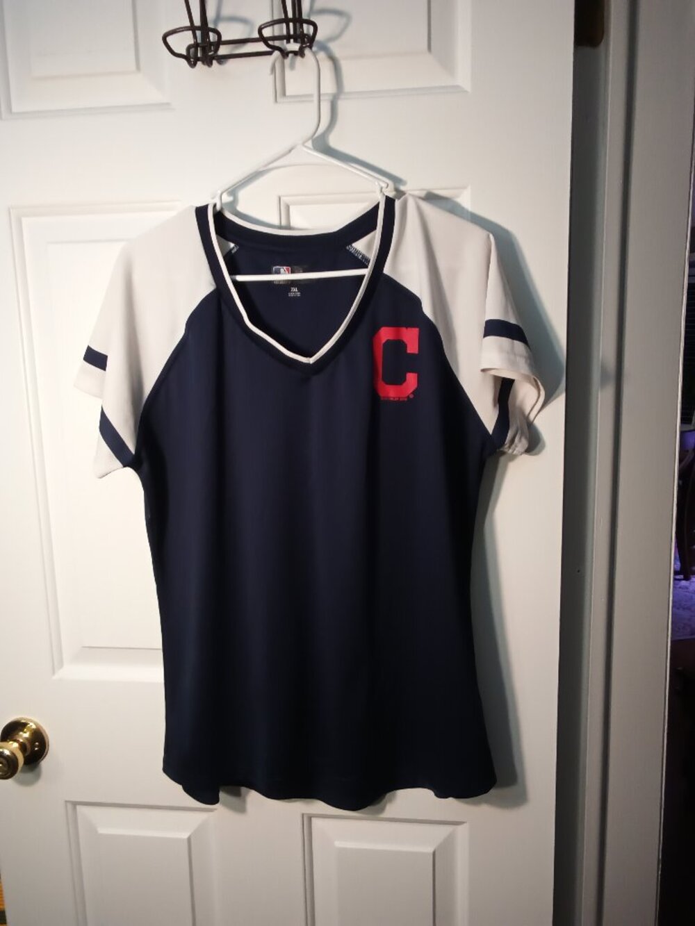 MLB Cleveland Guardians Navy and White Short Sleeve V-Neck Polyester Guardians